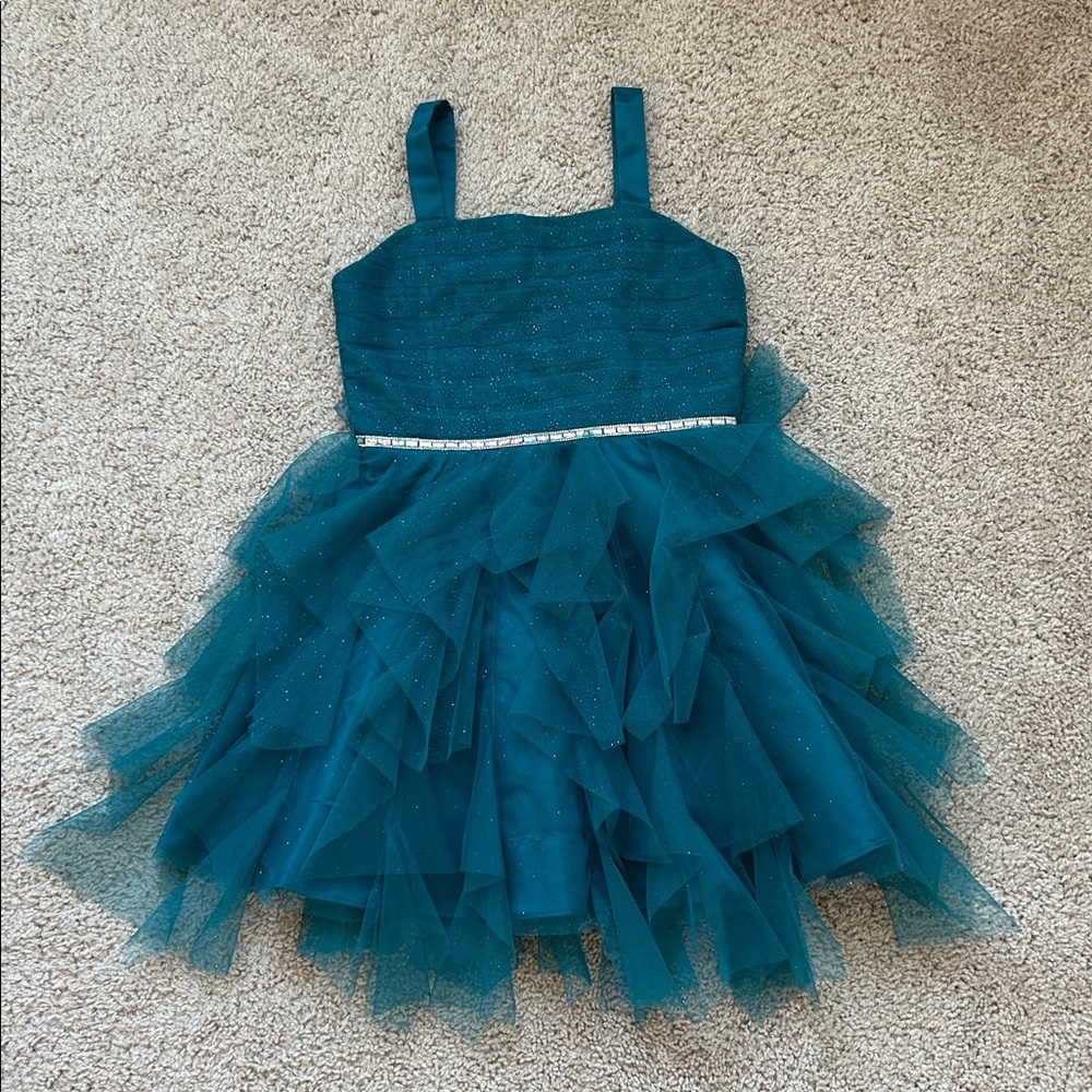 Girls party dress. 10-11 yrs